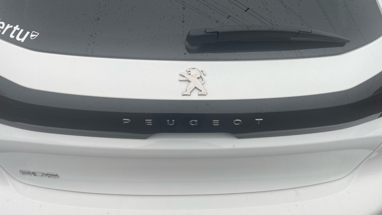 Peugeot 208 1.2 PureTech 100 Allure Premium 5dr Petrol Hatchback